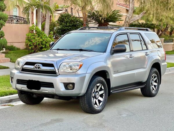 2008 Toyota 4runner 4x4  $1.400.00 - Image 2